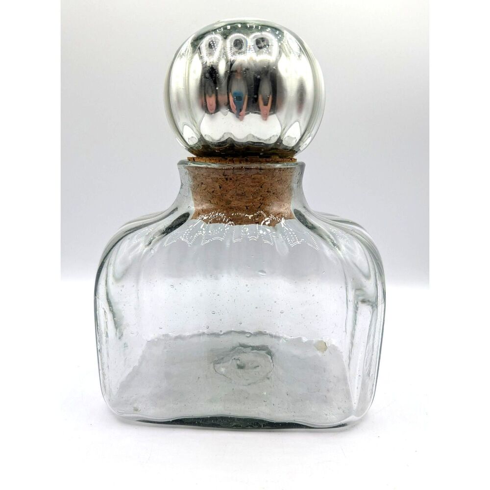 VTG Mexican Hand-Blown Glass Decanter Ribbed Silver Dome Cork Large